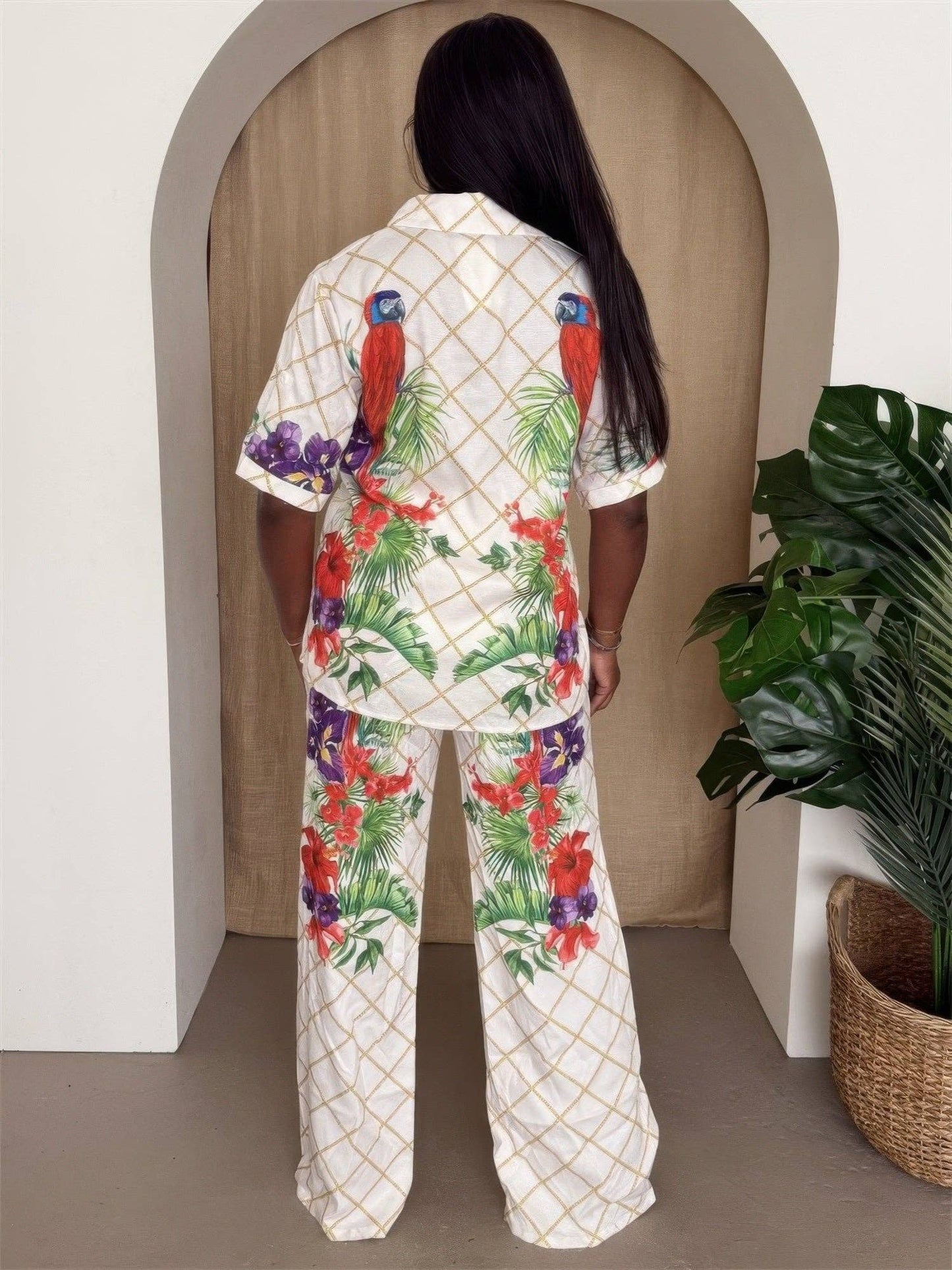 Tropical Parrot Print Set