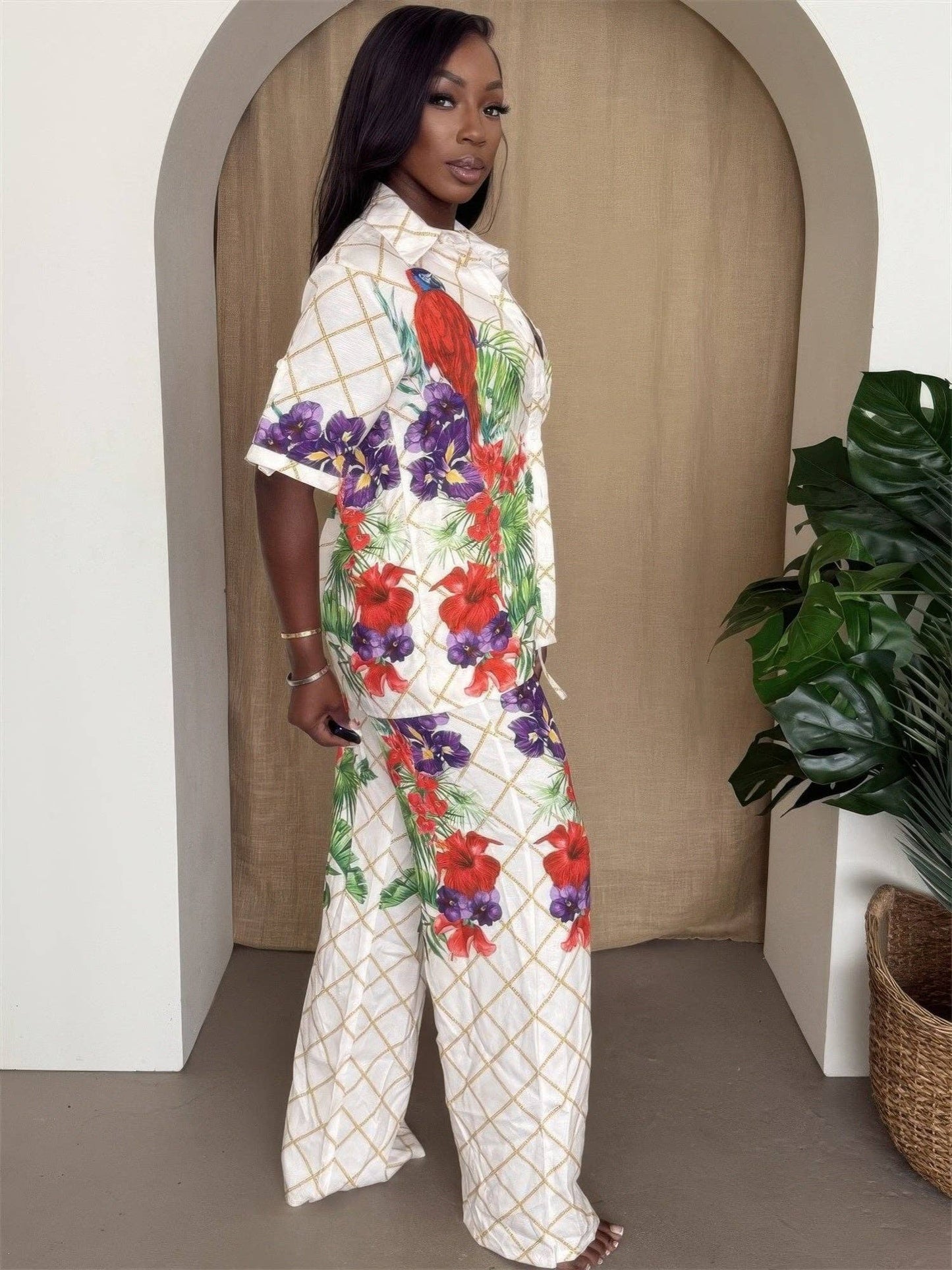 Tropical Parrot Print Set